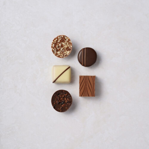 coffret 15 bonbons de chocolat personnalisable avec fourreau Hover