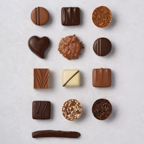 Ballotin 37 bonbons de chocolat assortis Hover